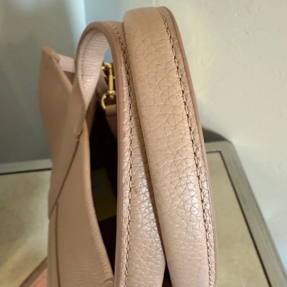 Marc Jacobs auth marc